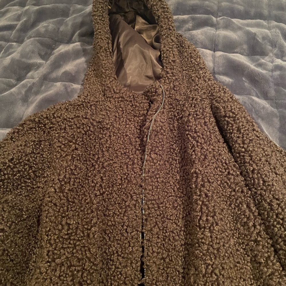 Max Studio Jacket - image 3